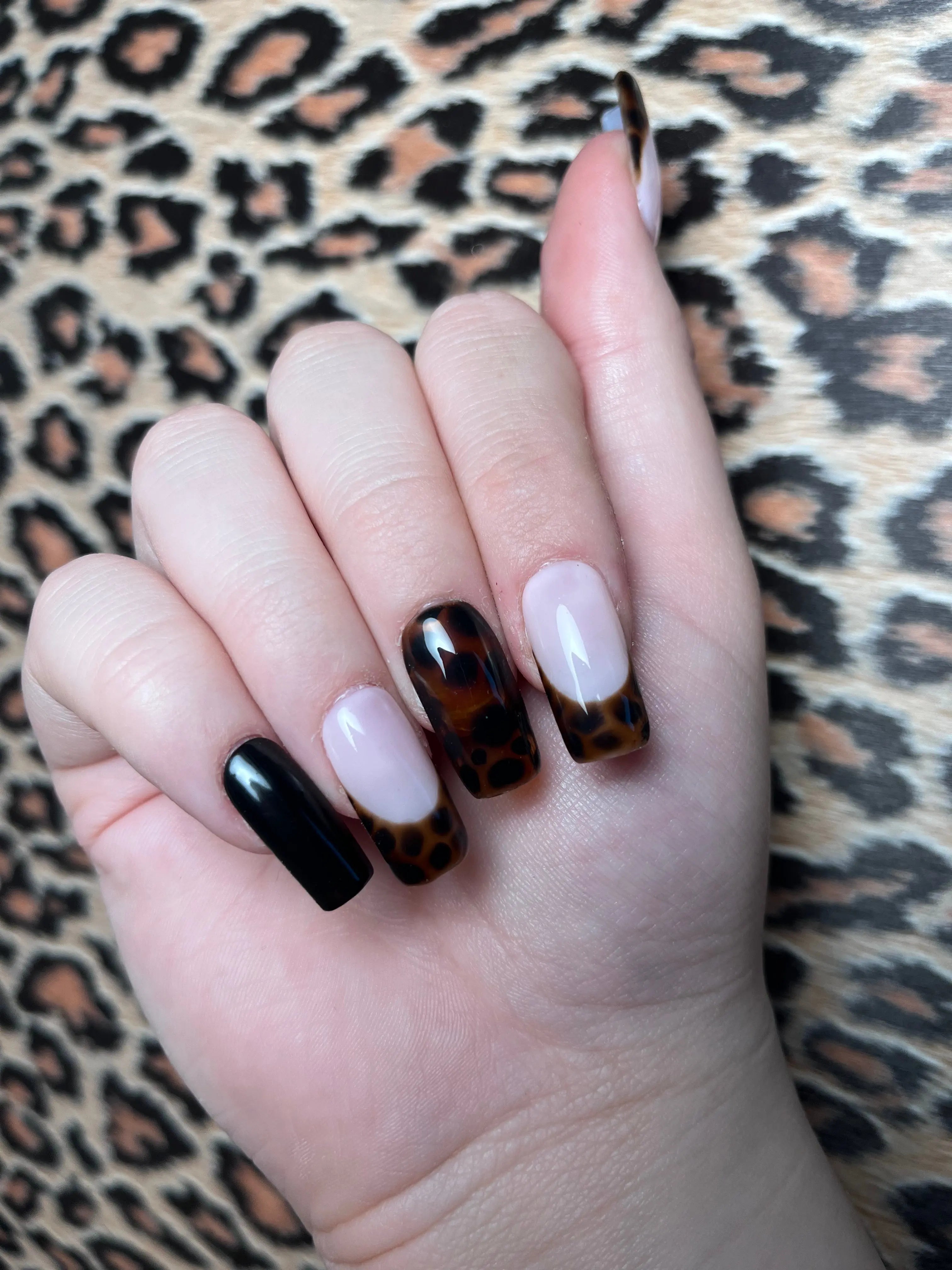 Set Azra